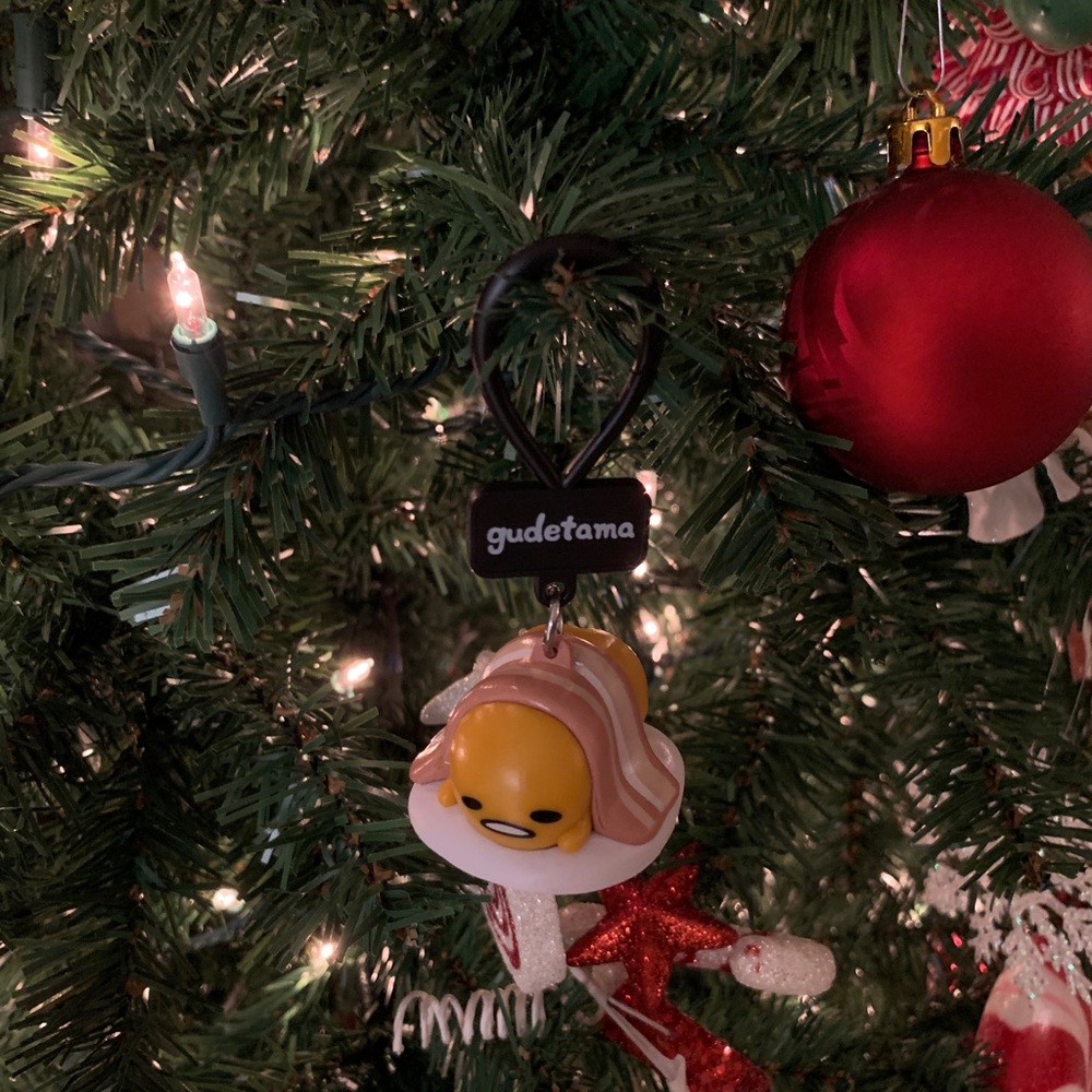 Gudetama charm